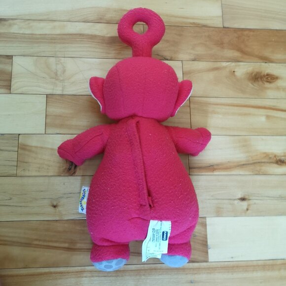 RARE 1998 Playskool Teletubbies Po Talking Stuffed Animal Plush - Picture 2 of 3